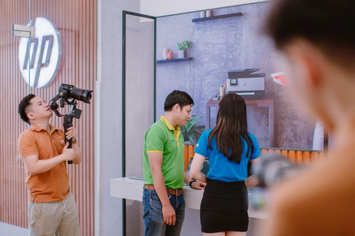 Quy Trình và Chi Phí Sản Xuất Phim Doanh Nghiệp