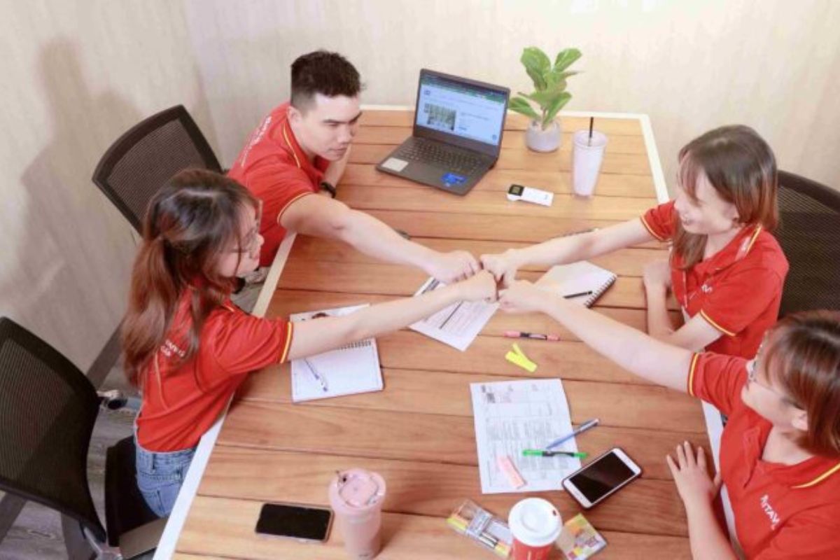 So sánh phim doanh nghiệp và TVC quảng cáo