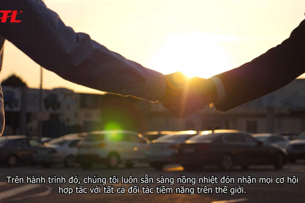 Chạy quảng cáo Facebook Ads với video doanh nghiệp