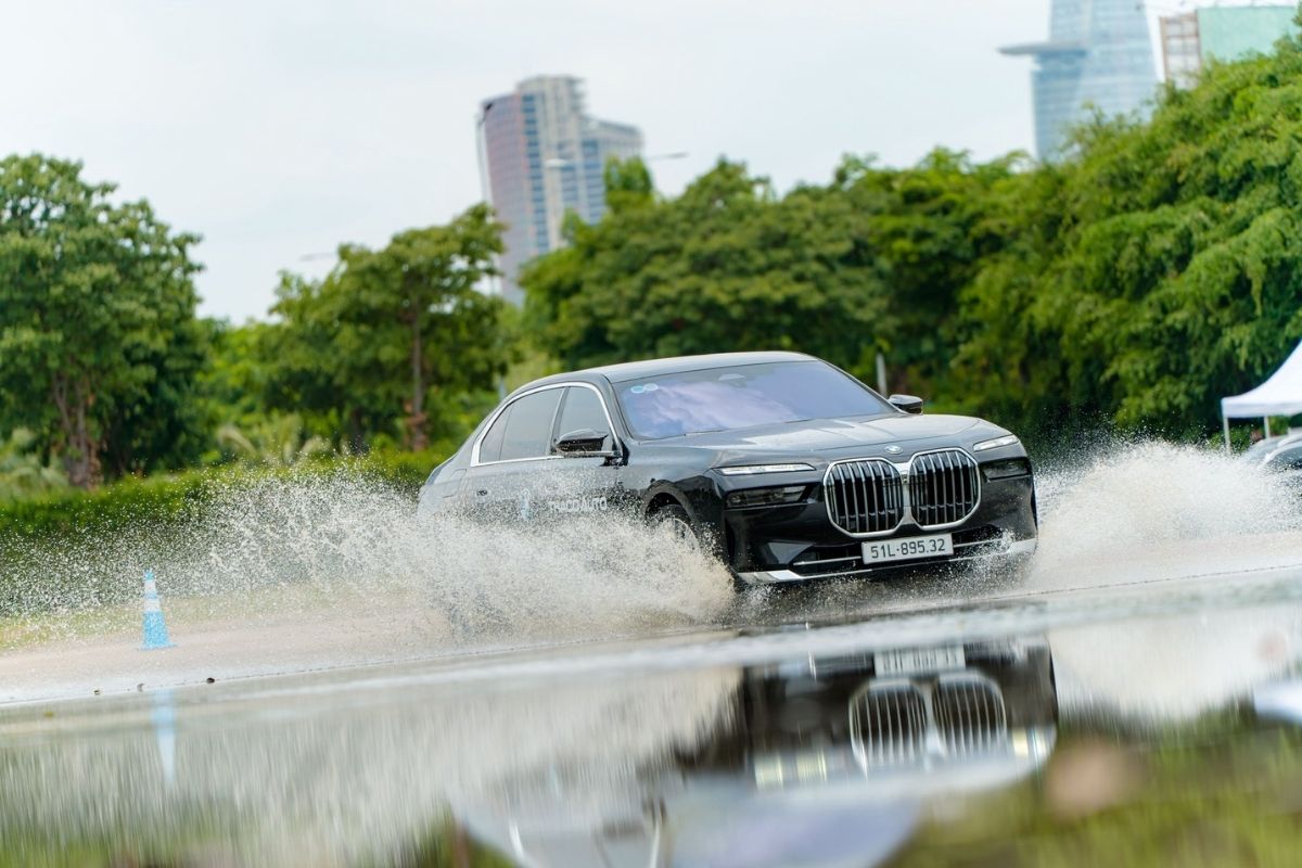 Setup ánh sáng chụp ảnh gian hàng