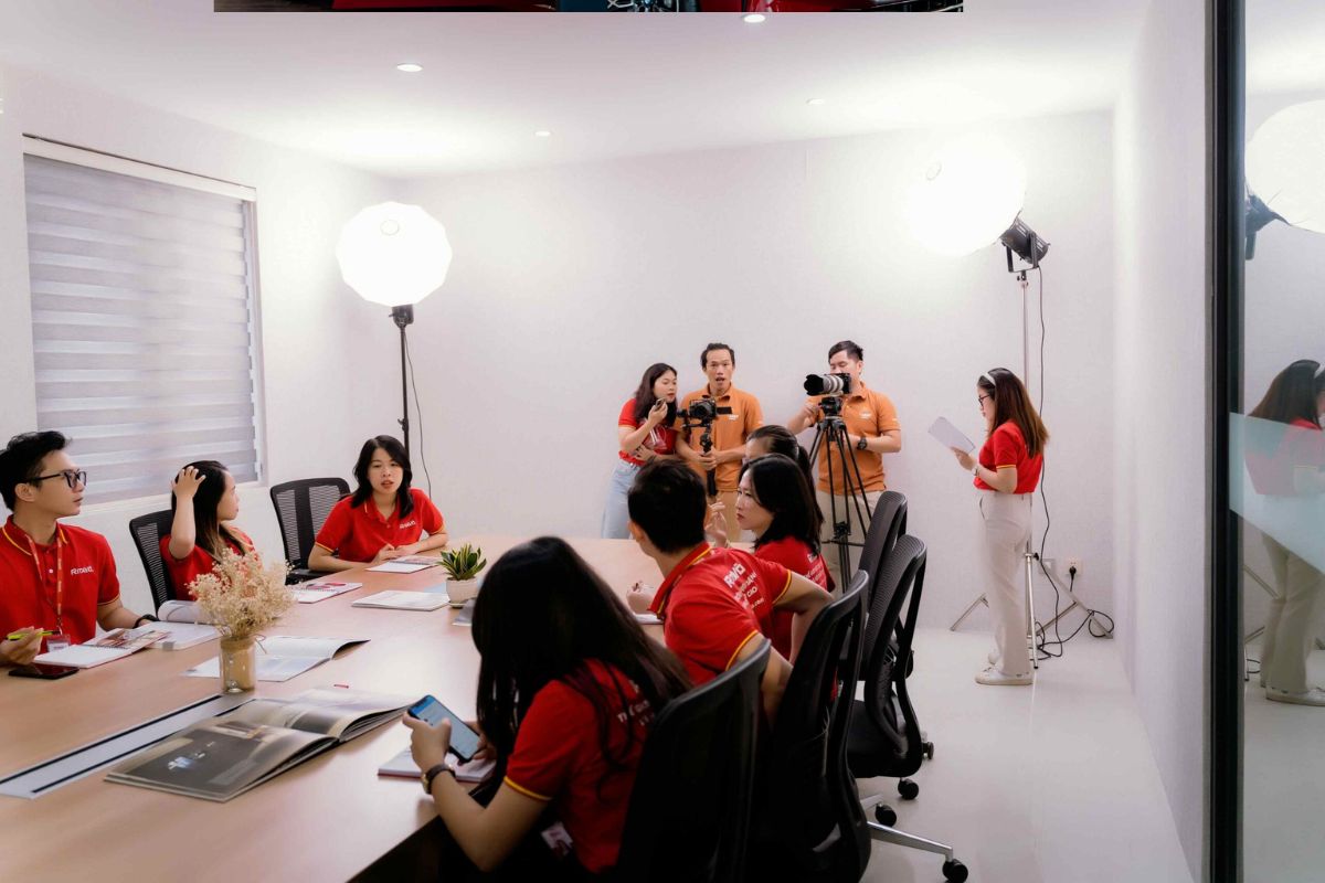 Thiết bị mới nhất cho quay phim chụp ảnh triển lãm