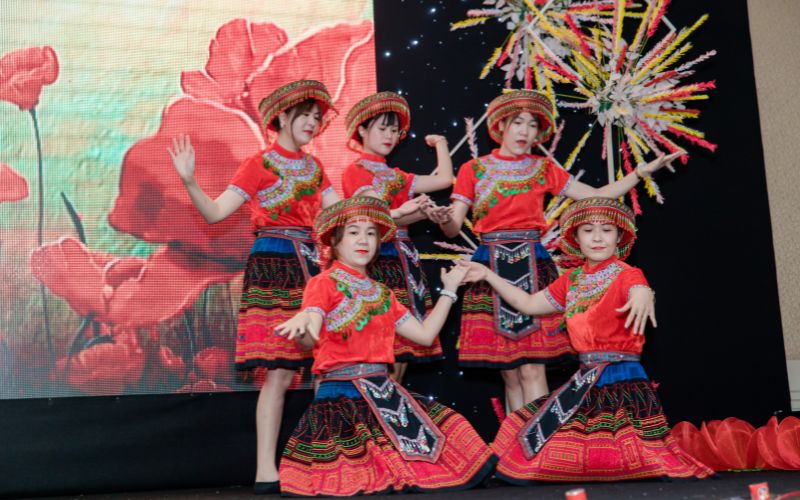 Chụp ảnh sự kiện lễ hội