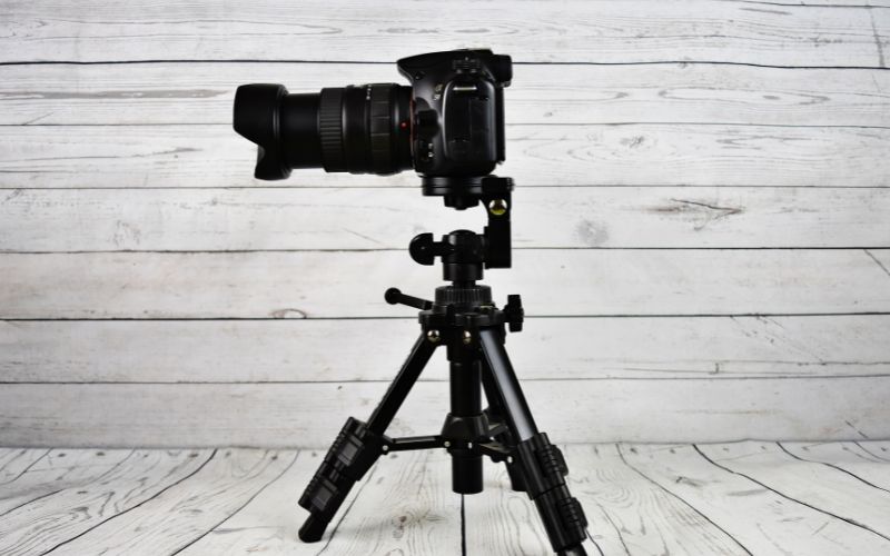 chân máy quay phim